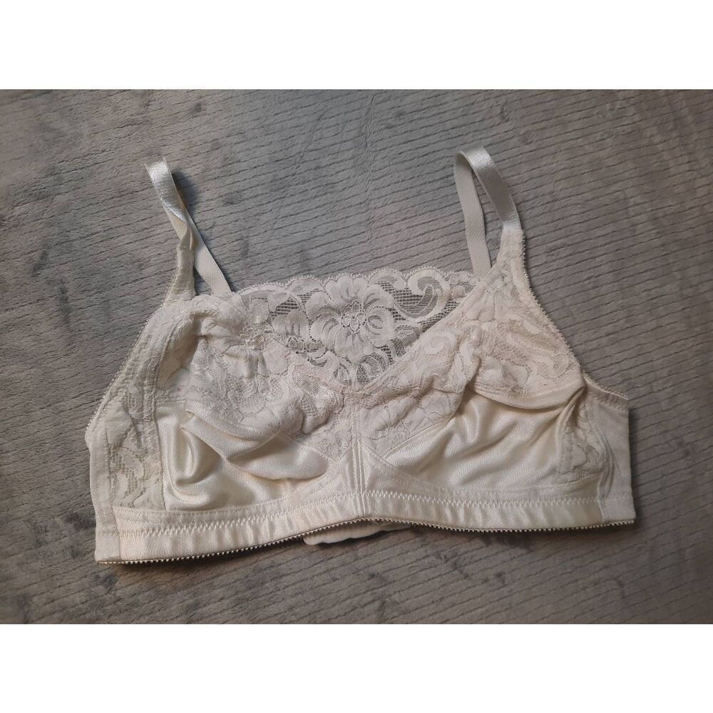 Amoena Isabel Wire Free Camisole Bra 2118 Off White size 34B